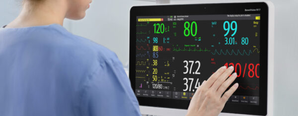 Cardiac monitor with neonatal accessories and EtCO2