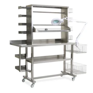 Packing table with accessories